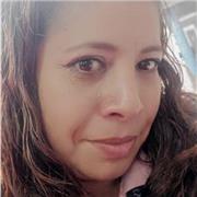 Licenciada en educación preescolar y estudiante de quinto semestre de licenciatura en educación artística realiza apoyo o refuerzo escolar